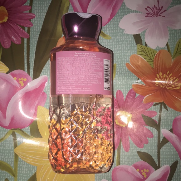 NWT Gingham Gorgeous Shower Gel 10 fl oz - Picture 2 of 4